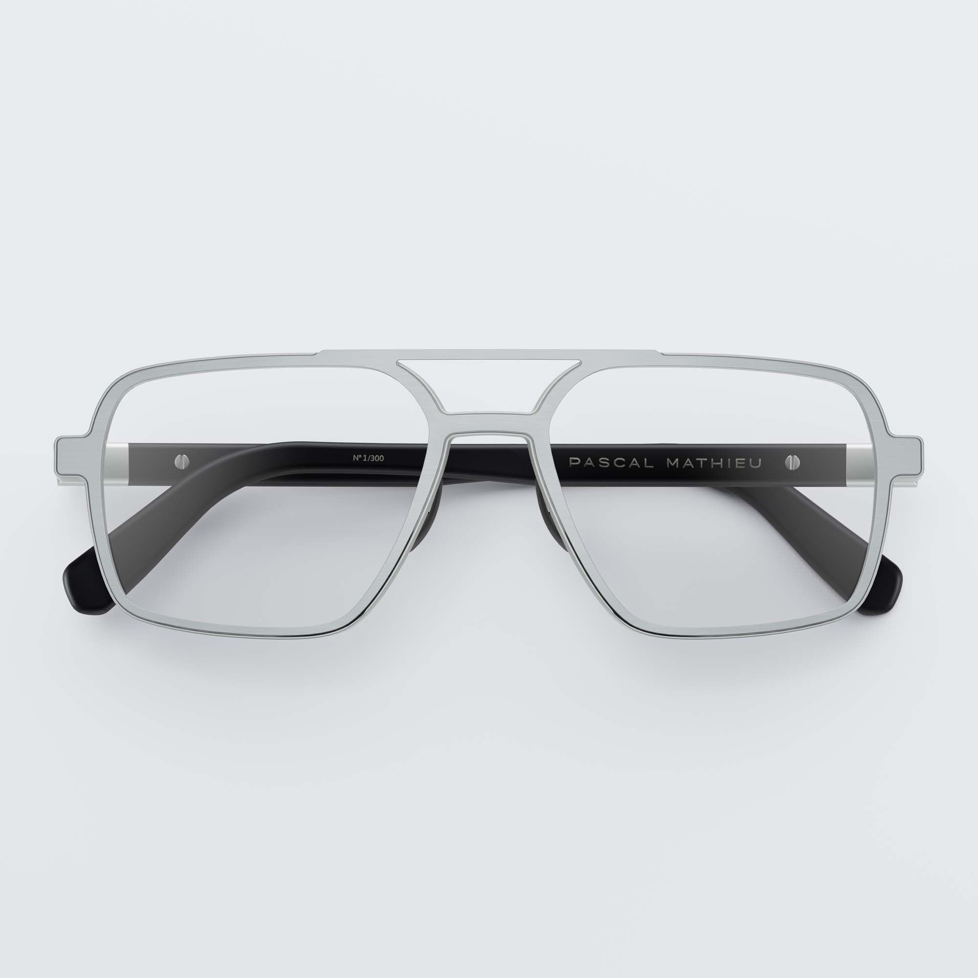 SPLENDIDE STEEL