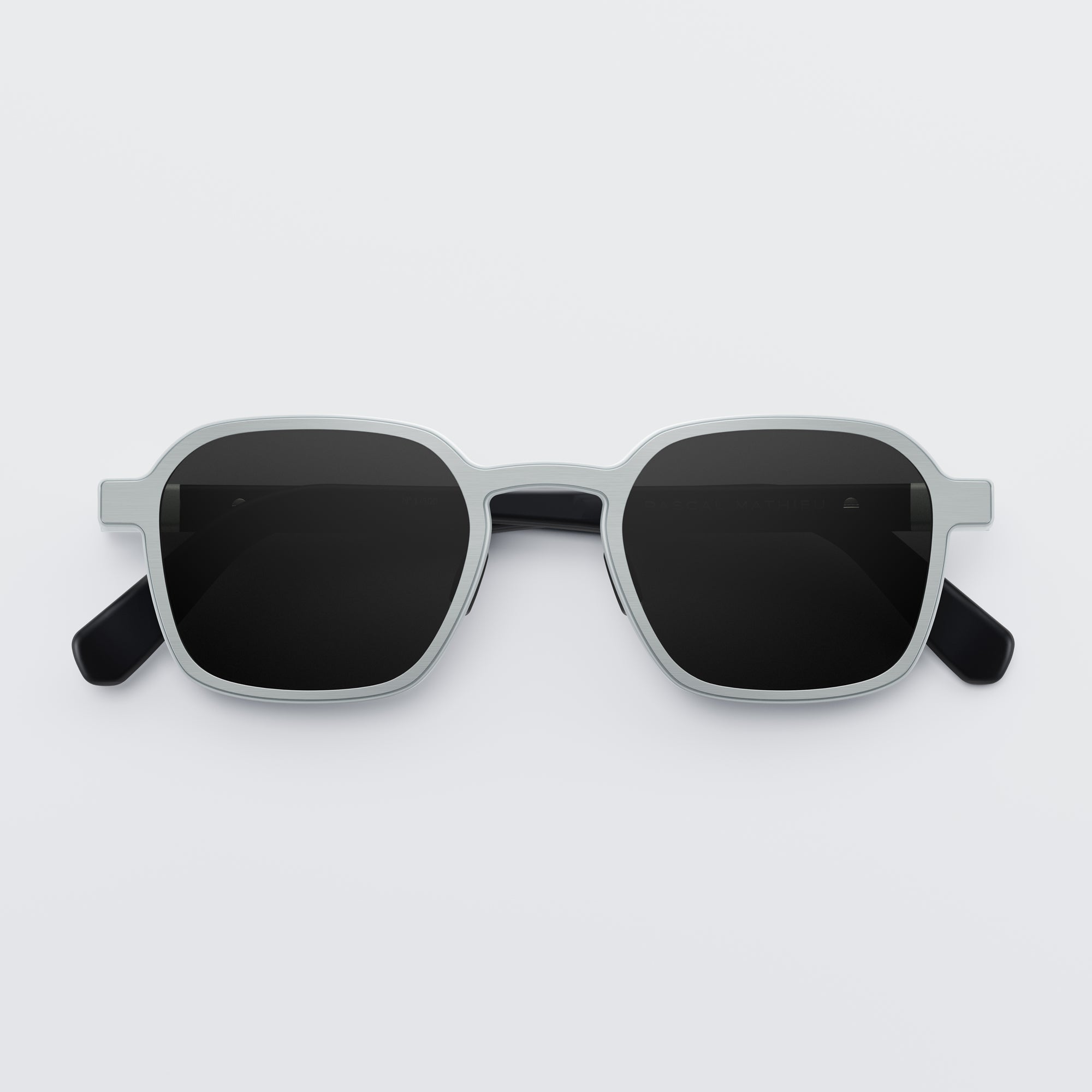 COSMIQUE ACIER & BLANC